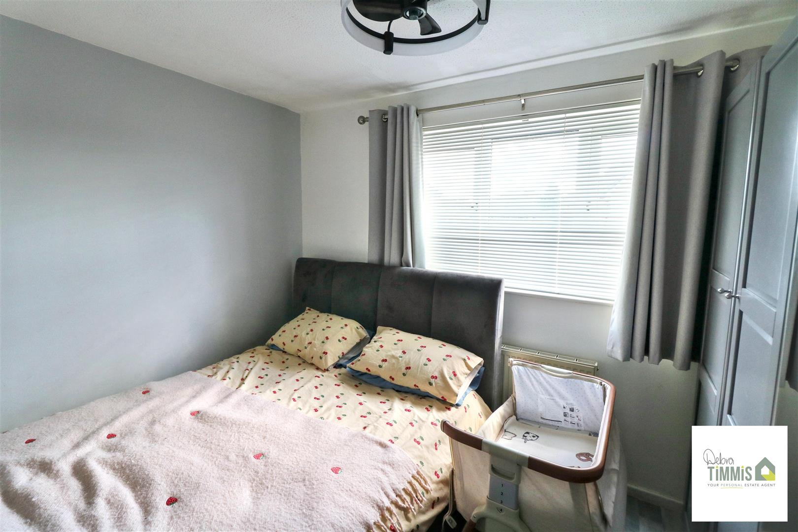 Linnburn Road, Meir Hay, Stoke-On-Trent